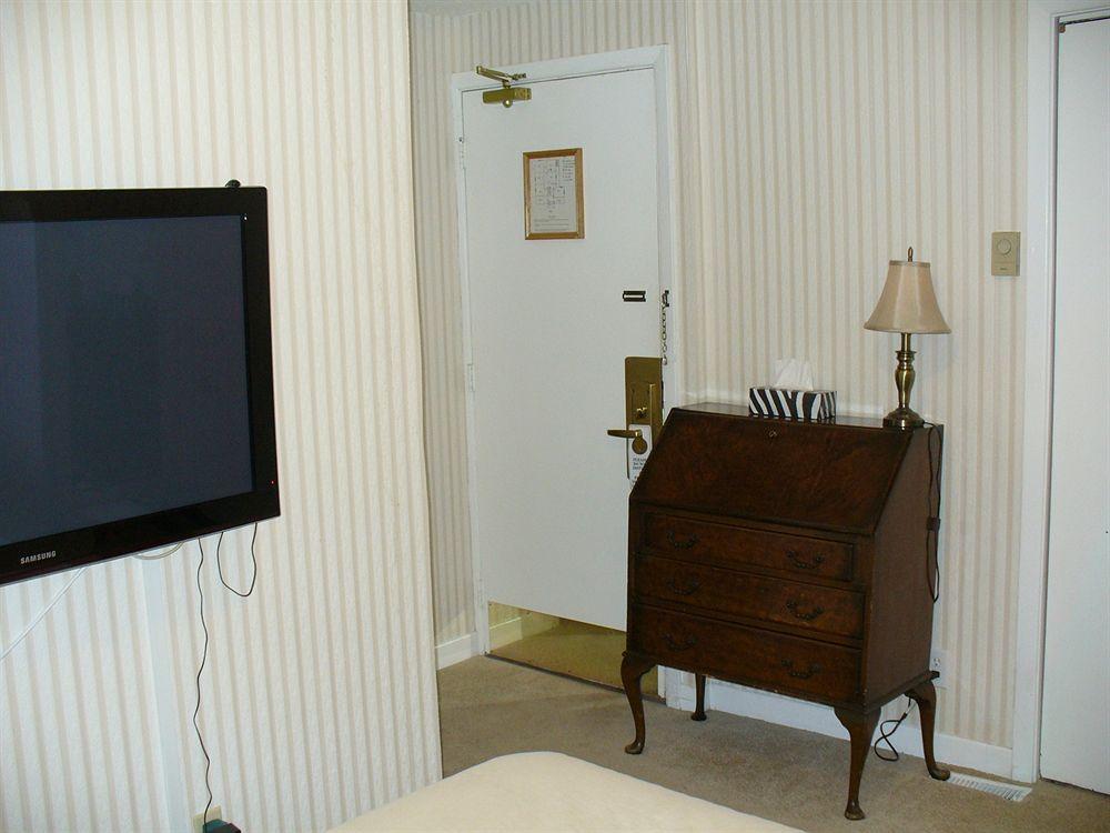 Albert House Inn ออตตาวา ภายนอก รูปภาพ
