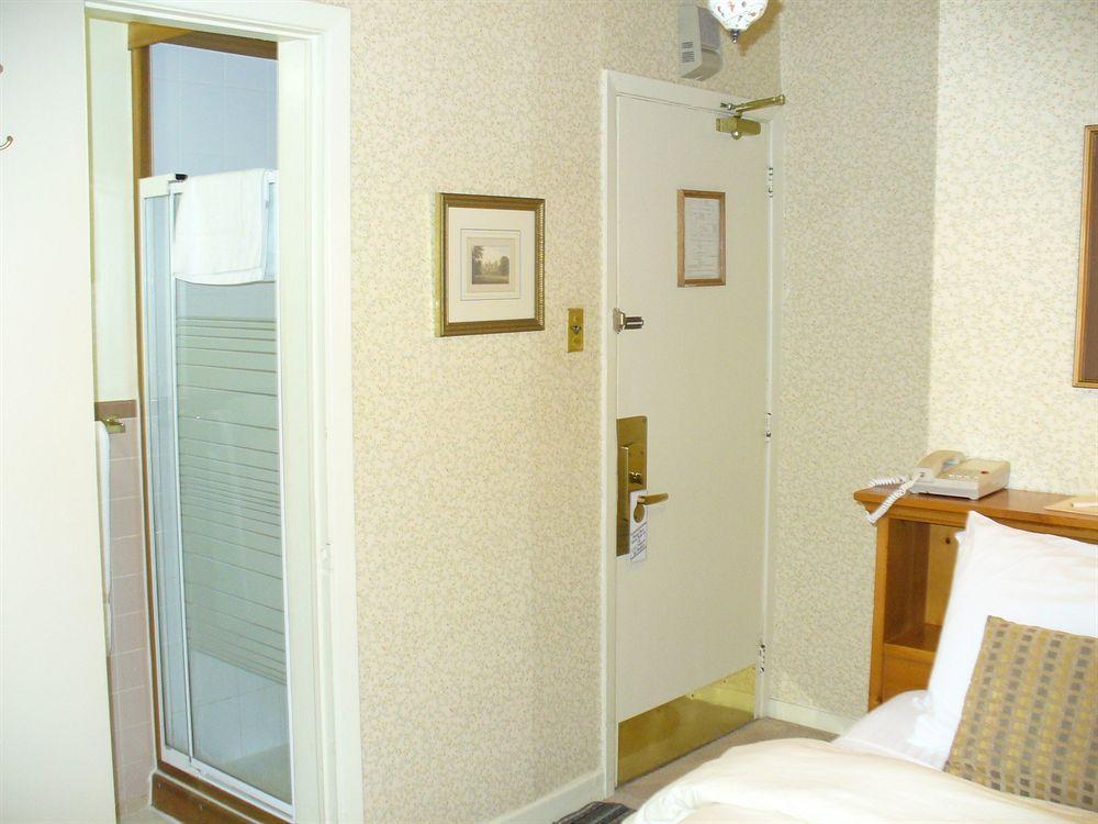 Albert House Inn ออตตาวา ภายนอก รูปภาพ