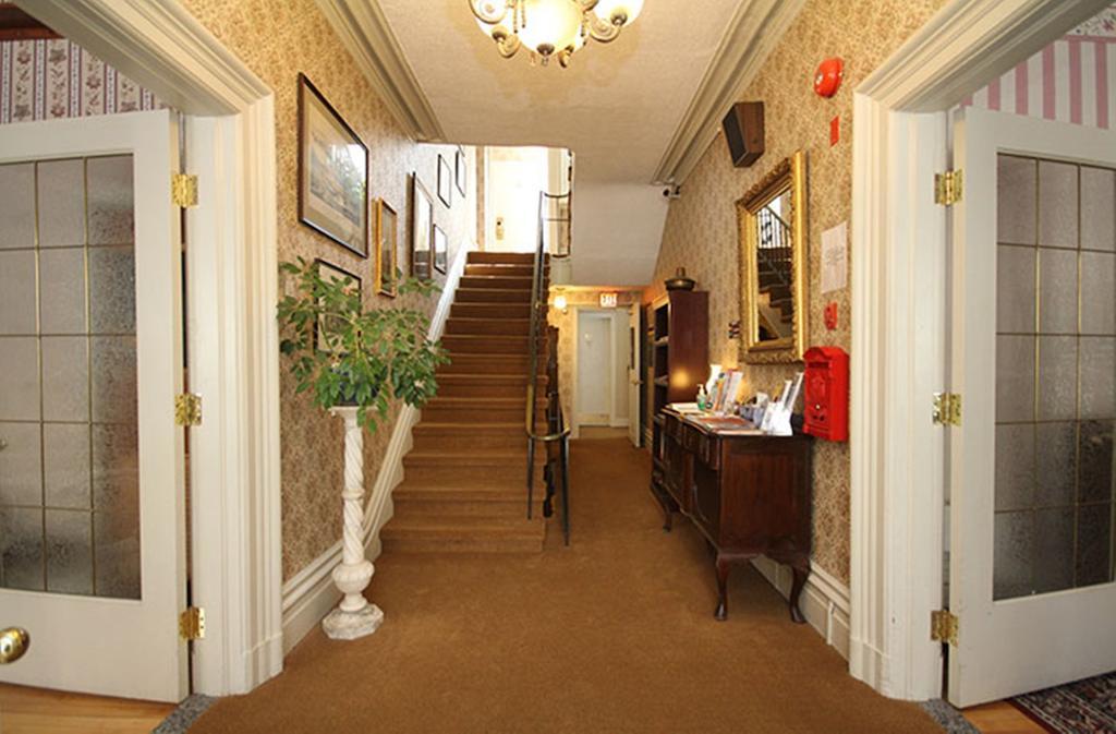 Albert House Inn ออตตาวา ภายนอก รูปภาพ